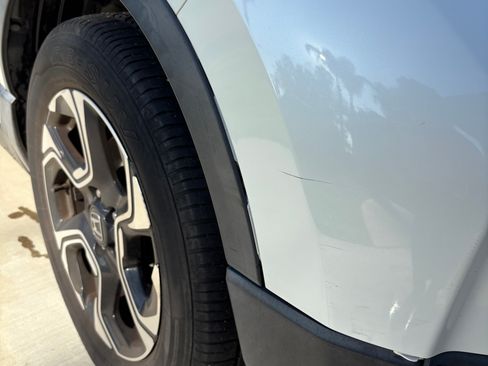 Used 2018 Honda CR-V Touring image 13