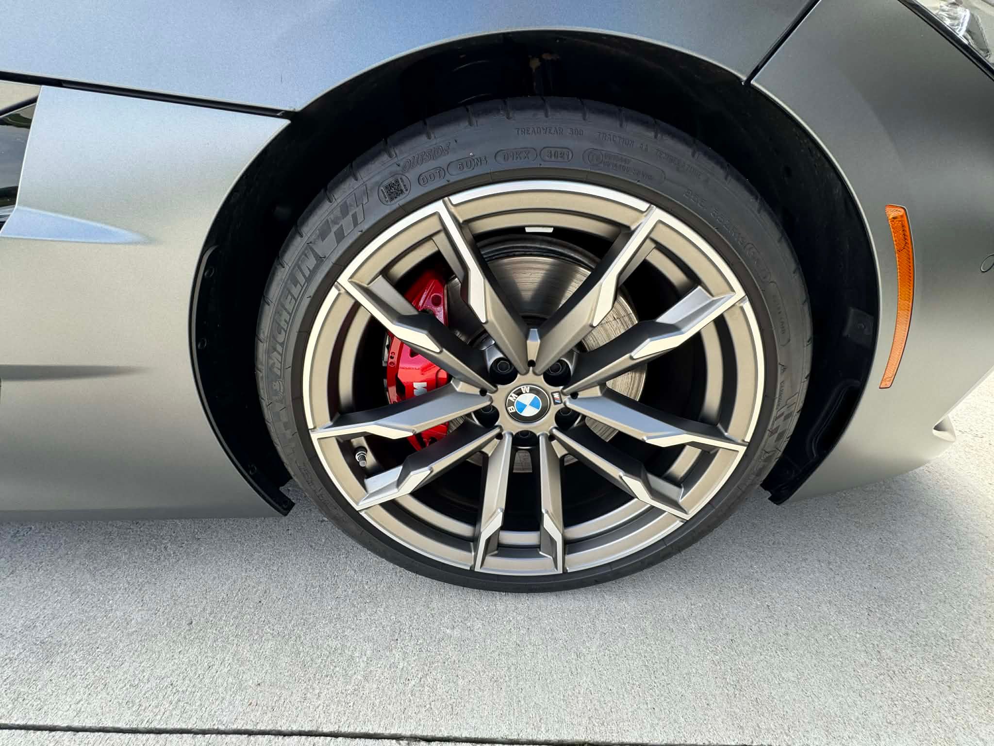 Used 2022 BMW Z4 M40i w/ Premium Package RWD image 15