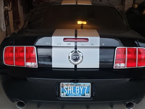Used 2007 Ford Mustang GT RWD image 5