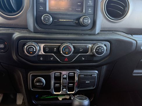 Used 2020 Jeep Wrangler Unlimited Sport S AWD/4WD image 12