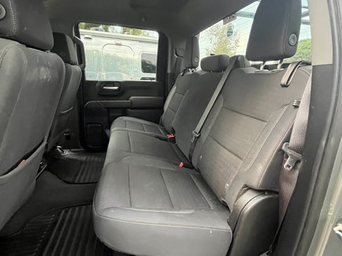 Used 2024 Chevrolet Silverado 2500 Custom w/ Custom Value Package image 20