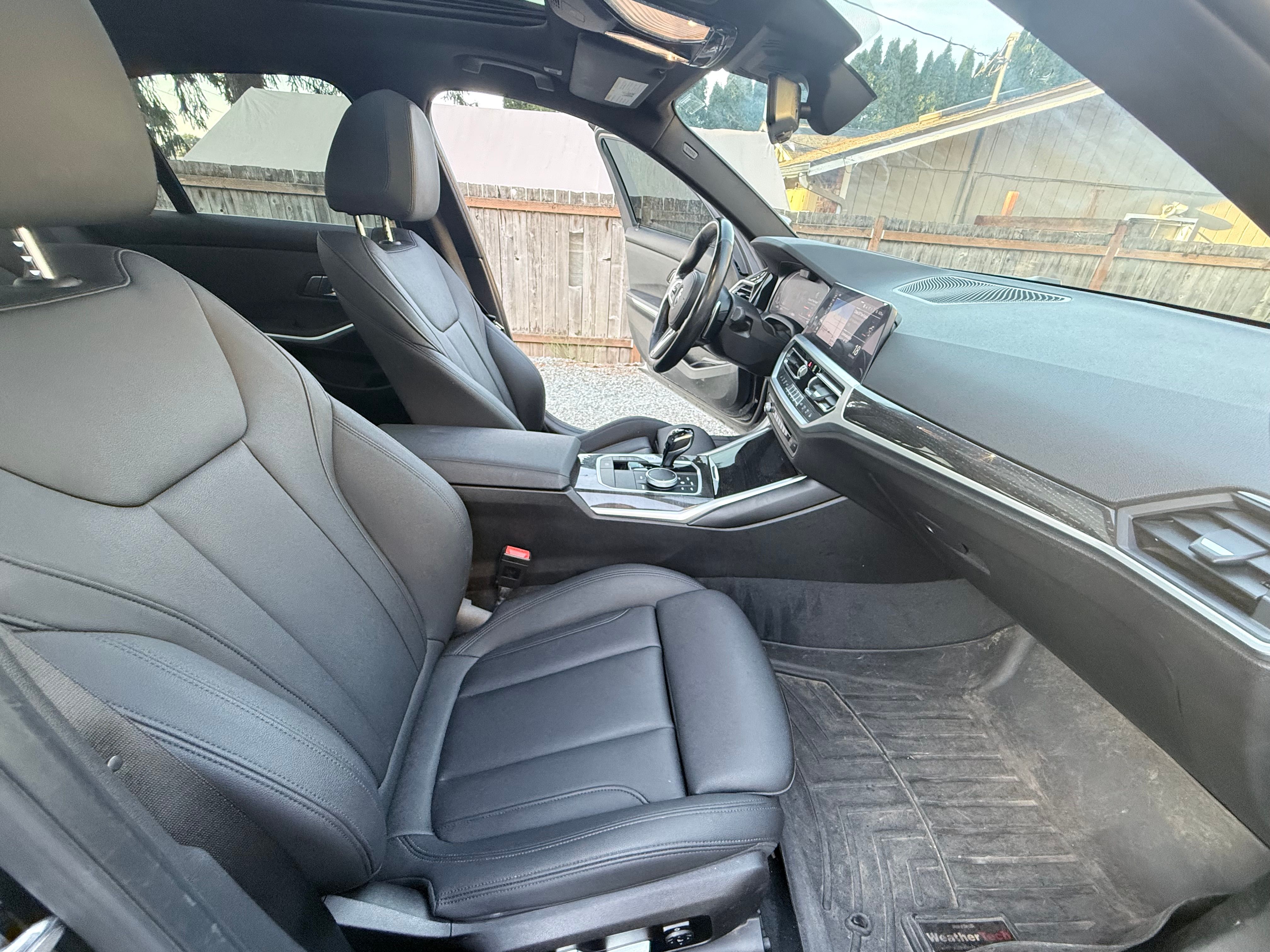 Used 2020 BMW 330i xDrive Sedan w/ Premium Package AWD/4WD image 14