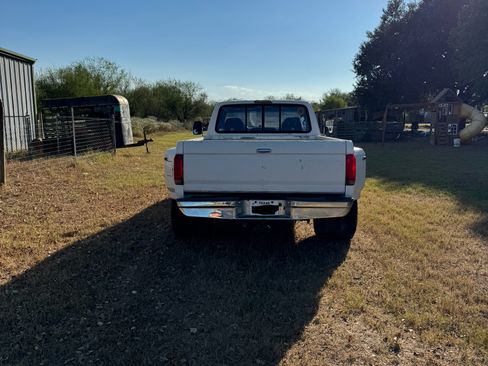 Used 1997 Ford F350 2WD Crew Cab image 6