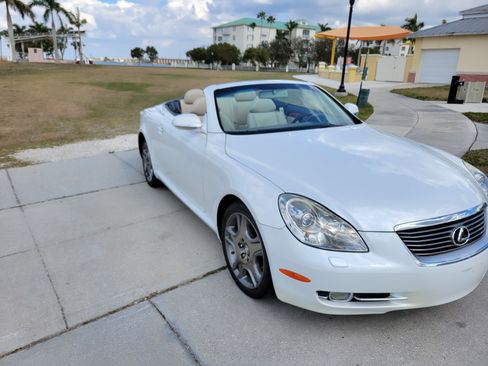 Used 2007 Lexus SC 430 Convertible image 4