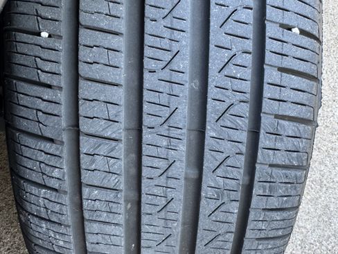 Used 2011 Mercedes-Benz E 350 4MATIC Sedan image 27