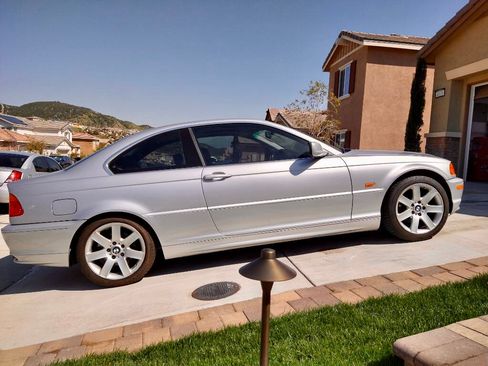 Used 2001 BMW 325Ci Coupe image 5