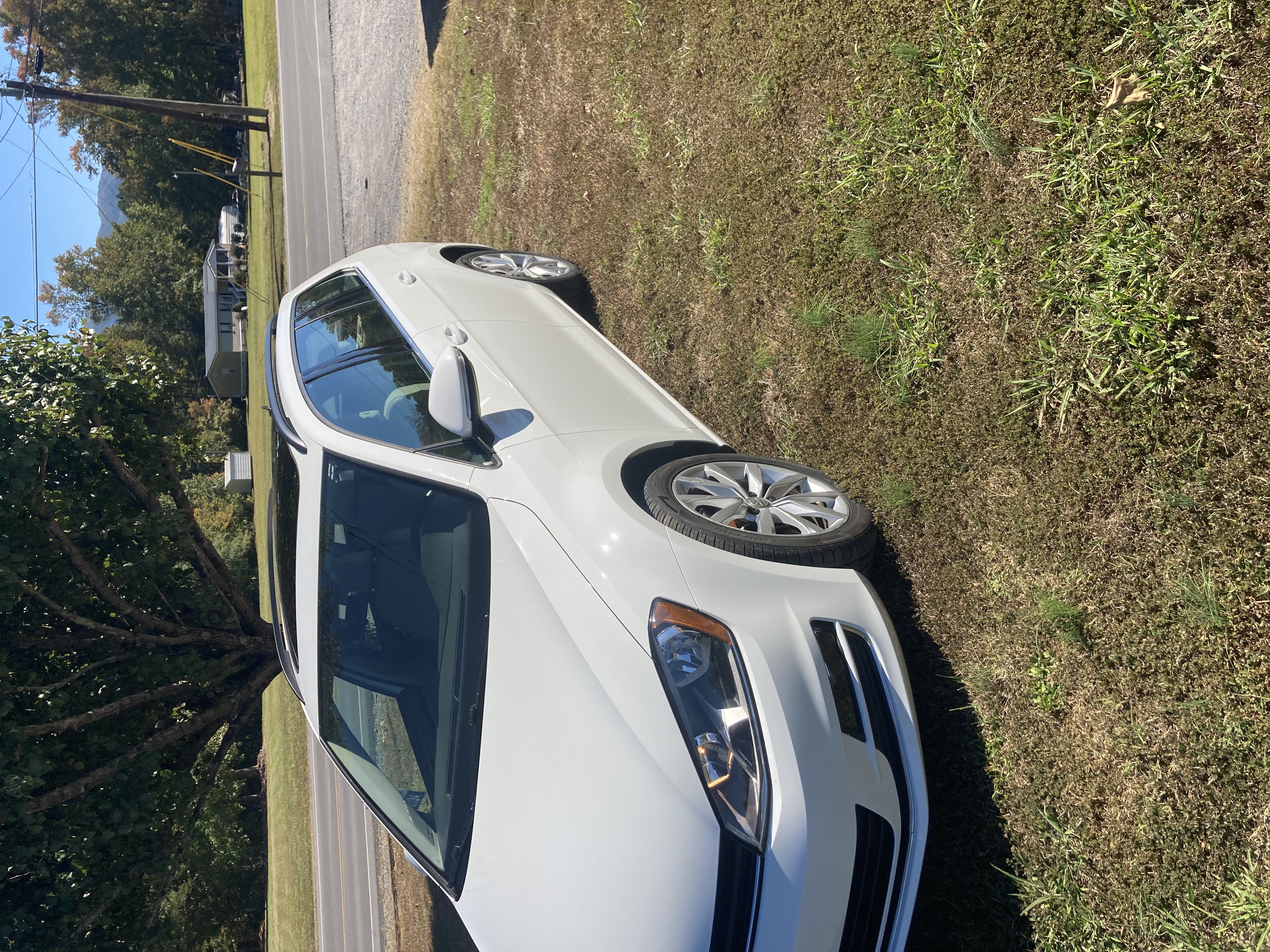 Used 2017 Volkswagen Golf SE FWD image 1