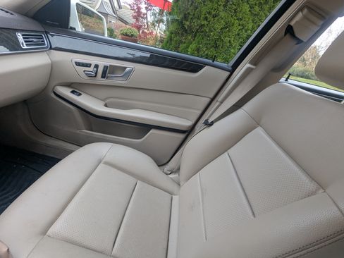 Used 2016 Mercedes-Benz E 350 Sedan image 7