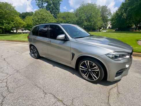 Used 2017 BMW X5 M AWD/4WD image 6