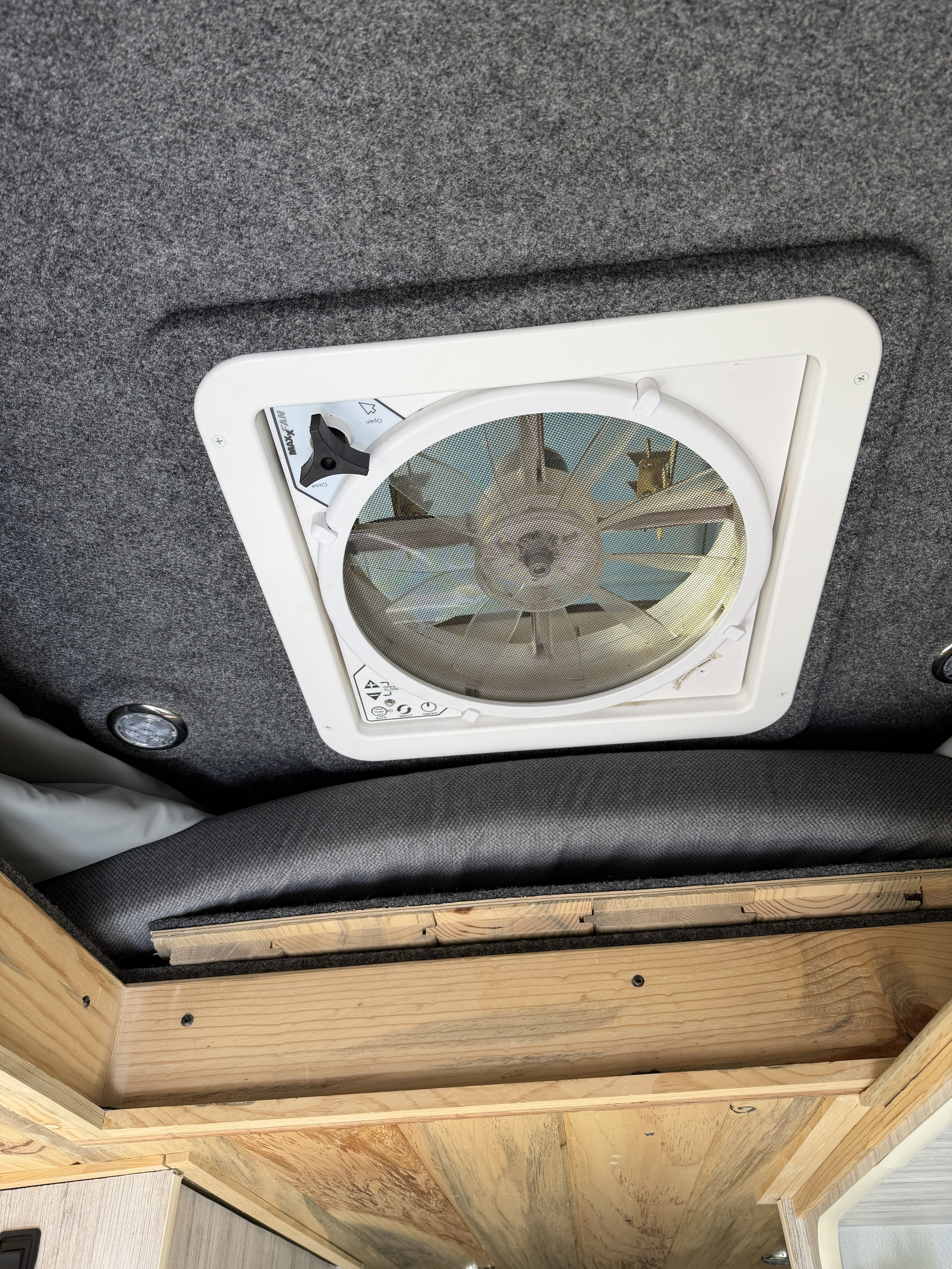Used 2021 Mercedes-Benz Sprinter 1500 image 5