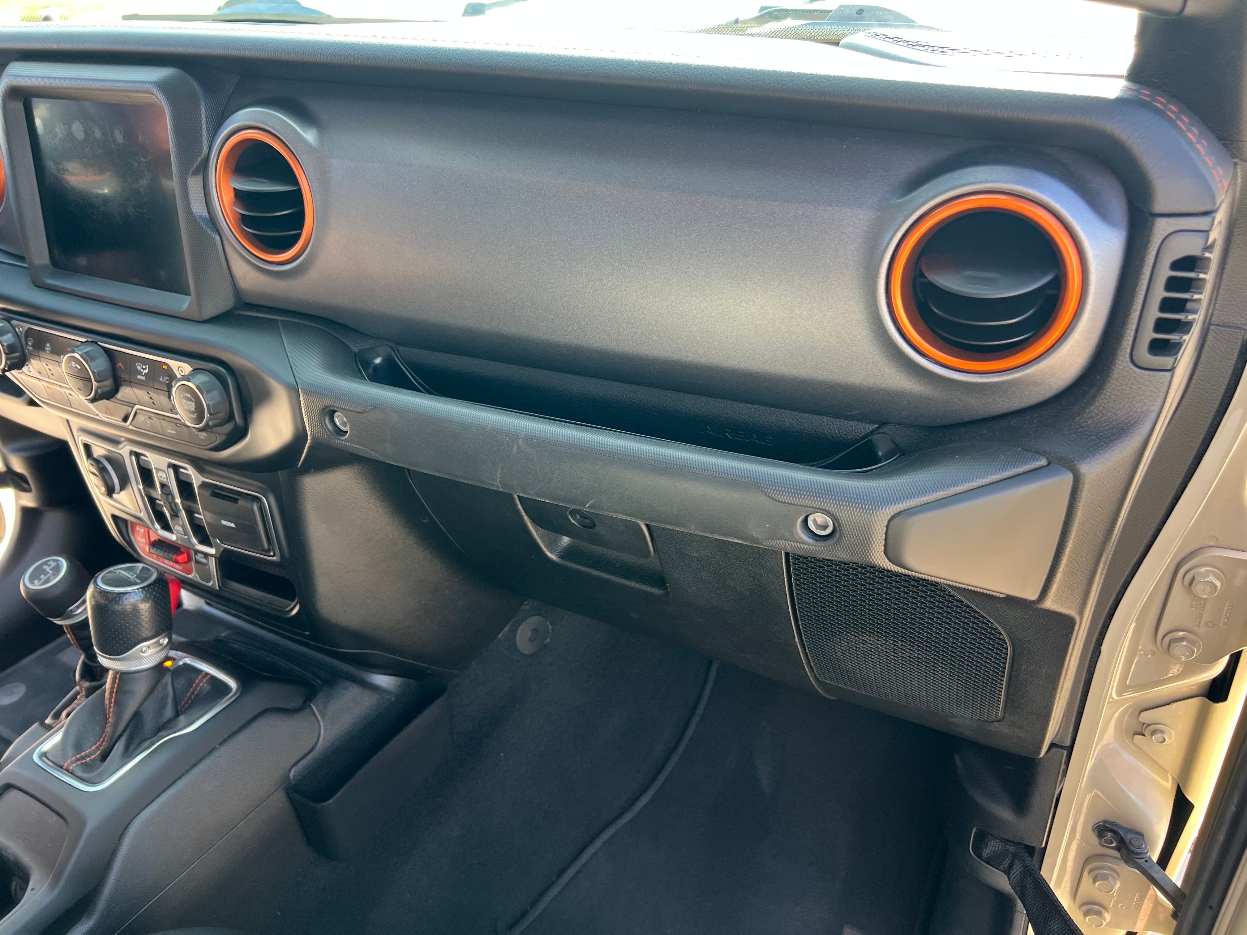 Used 2020 Jeep Gladiator Mojave AWD/4WD image 15