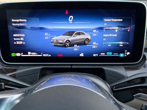 Used 2022 Mercedes-Benz C 300 C 300 Sedan 4D image 17