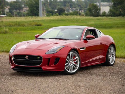 Used 2016 Jaguar F-TYPE R AWD/4WD image 1