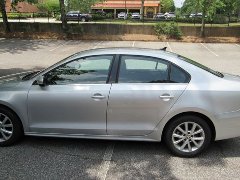 Used 2014 Volkswagen Jetta SE FWD image 10