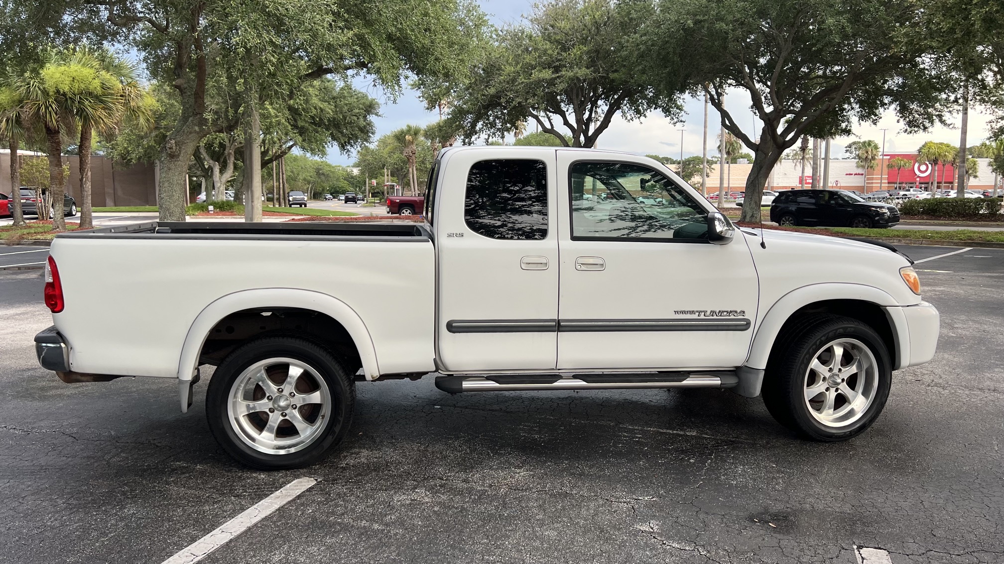 Used 2005 Toyota Tundra SR5 AWD/4WD image 4