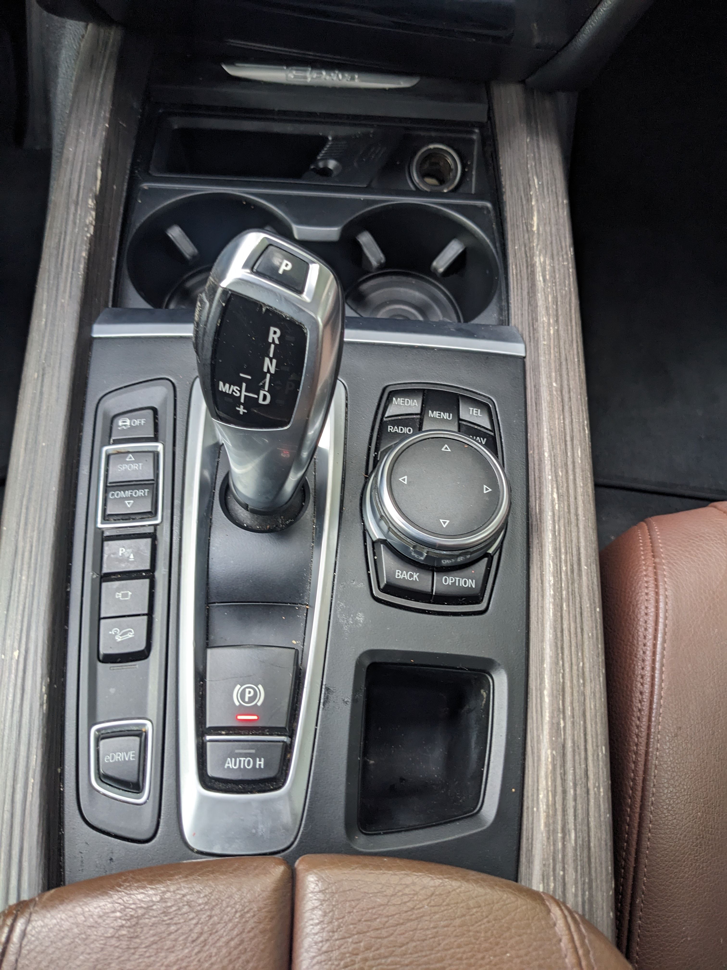 Used 2016 BMW X5 xDrive40e AWD/4WD image 16