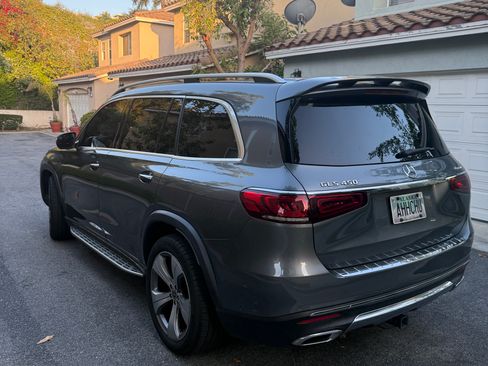 Used 2020 Mercedes-Benz GLS 450 4MATIC image 5