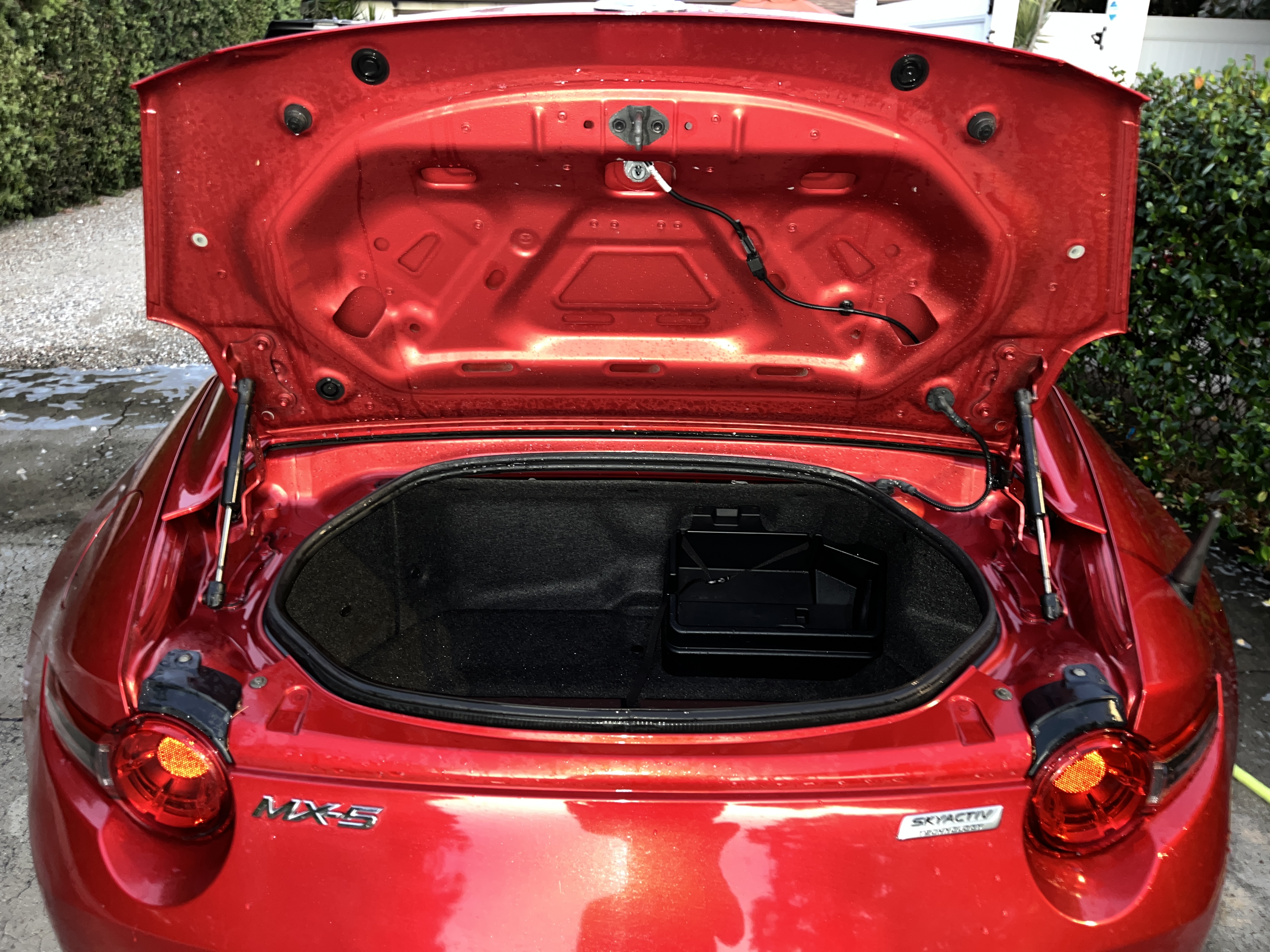 Used 2017 MAZDA MX-5 Miata RF Grand Touring RWD image 26