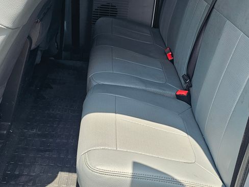 Used 2016 Ford F250 XL w/ Power Equipment Group AWD/4WD image 2
