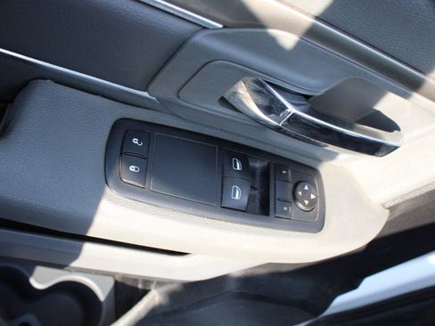 Used 2015 RAM 1500 Tradesman w/ Power & Remote Entry Group image 14