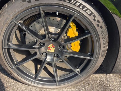 Used 2016 Porsche Boxster Spyder RWD image 22