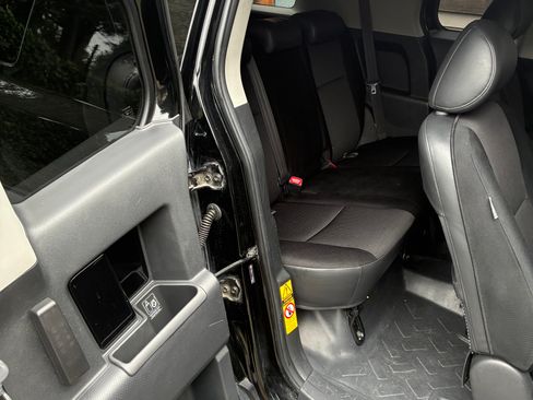 Used 2007 Toyota FJ Cruiser 4WD image 14