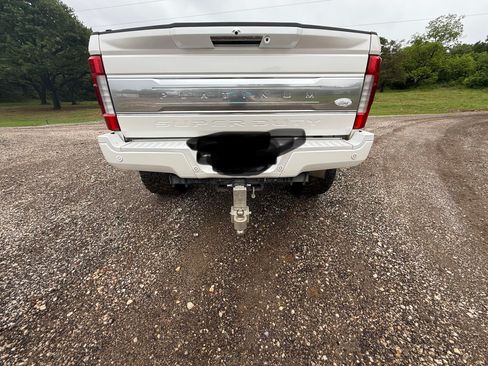 Used 2017 Ford F250 Platinum w/ Platinum Ultimate Package image 5