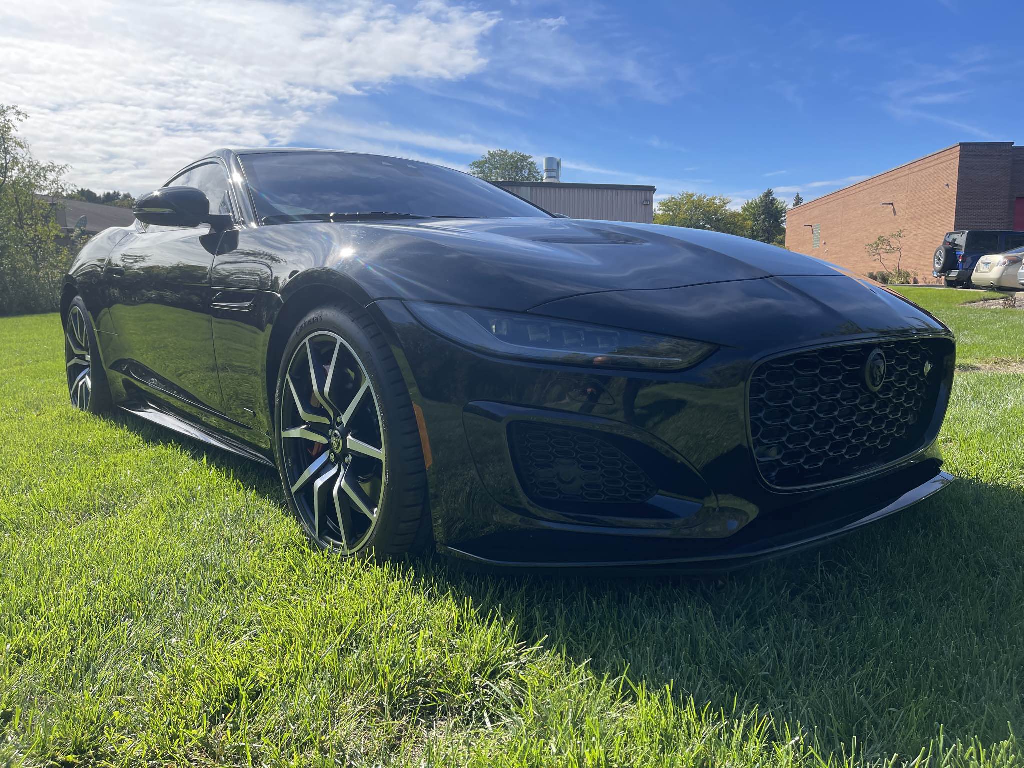 Used 2024 Jaguar F-TYPE R AWD/4WD image 13