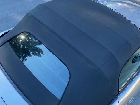 Used 2005 Honda S2000 image 11