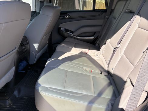 Used 2018 Chevrolet Tahoe LT image 6