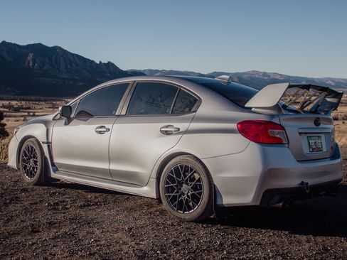 Used 2016 Subaru WRX STI image 9