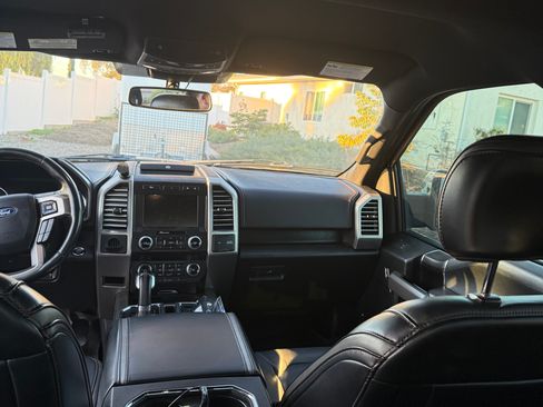 Used 2020 Ford F150 Platinum image 5