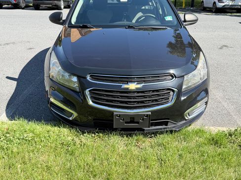 Used 2016 Chevrolet Cruze LS FWD image 6
