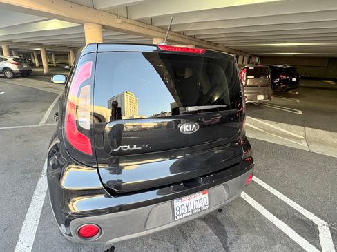 Used 2018 Kia Soul image 5