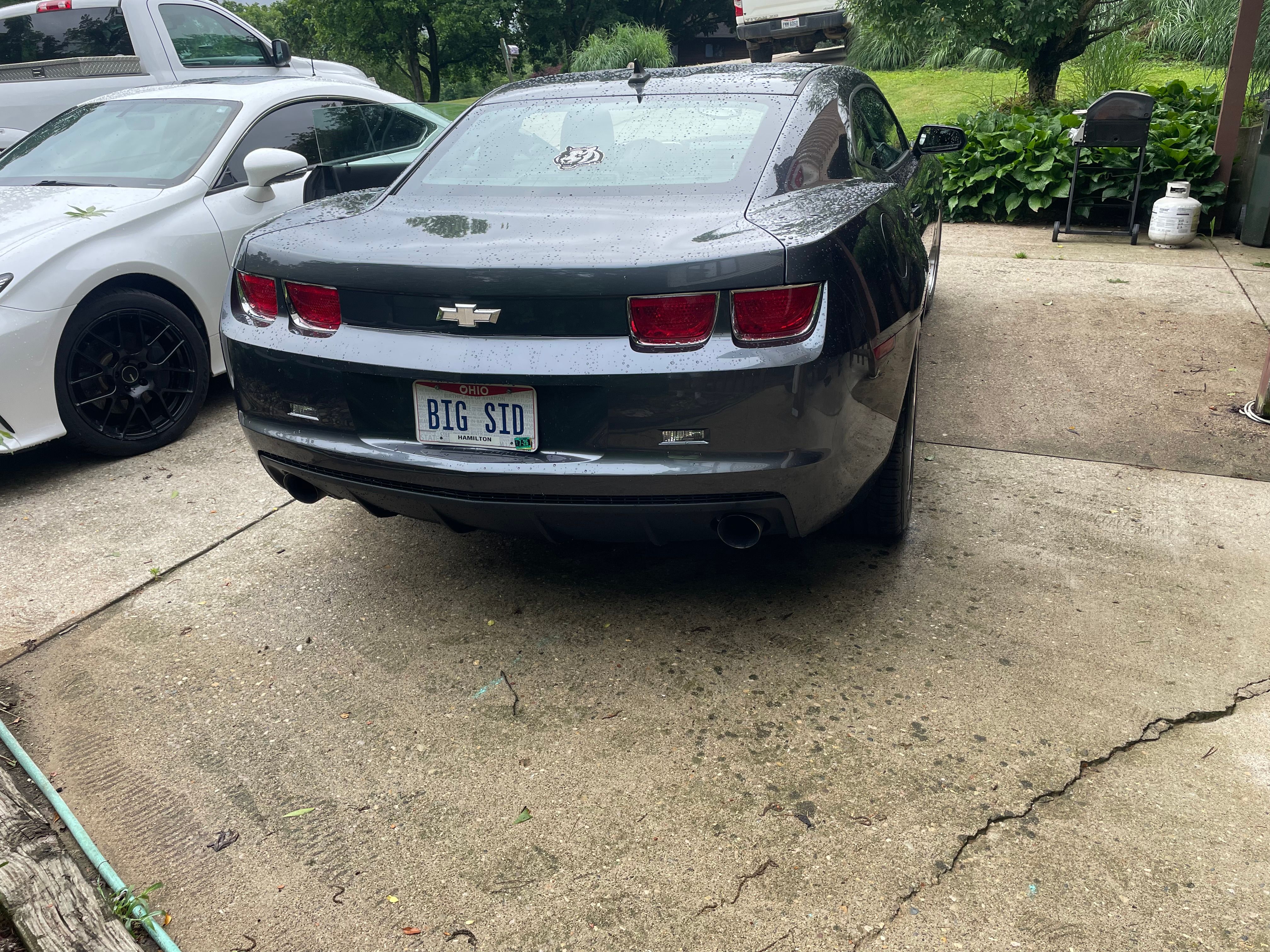 Used 2011 Chevrolet Camaro LS RWD image 4