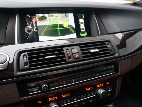 Used 2016 BMW 535i Sedan image 6