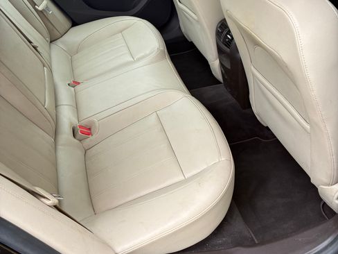 Used 2011 Buick Regal CXL FWD image 12