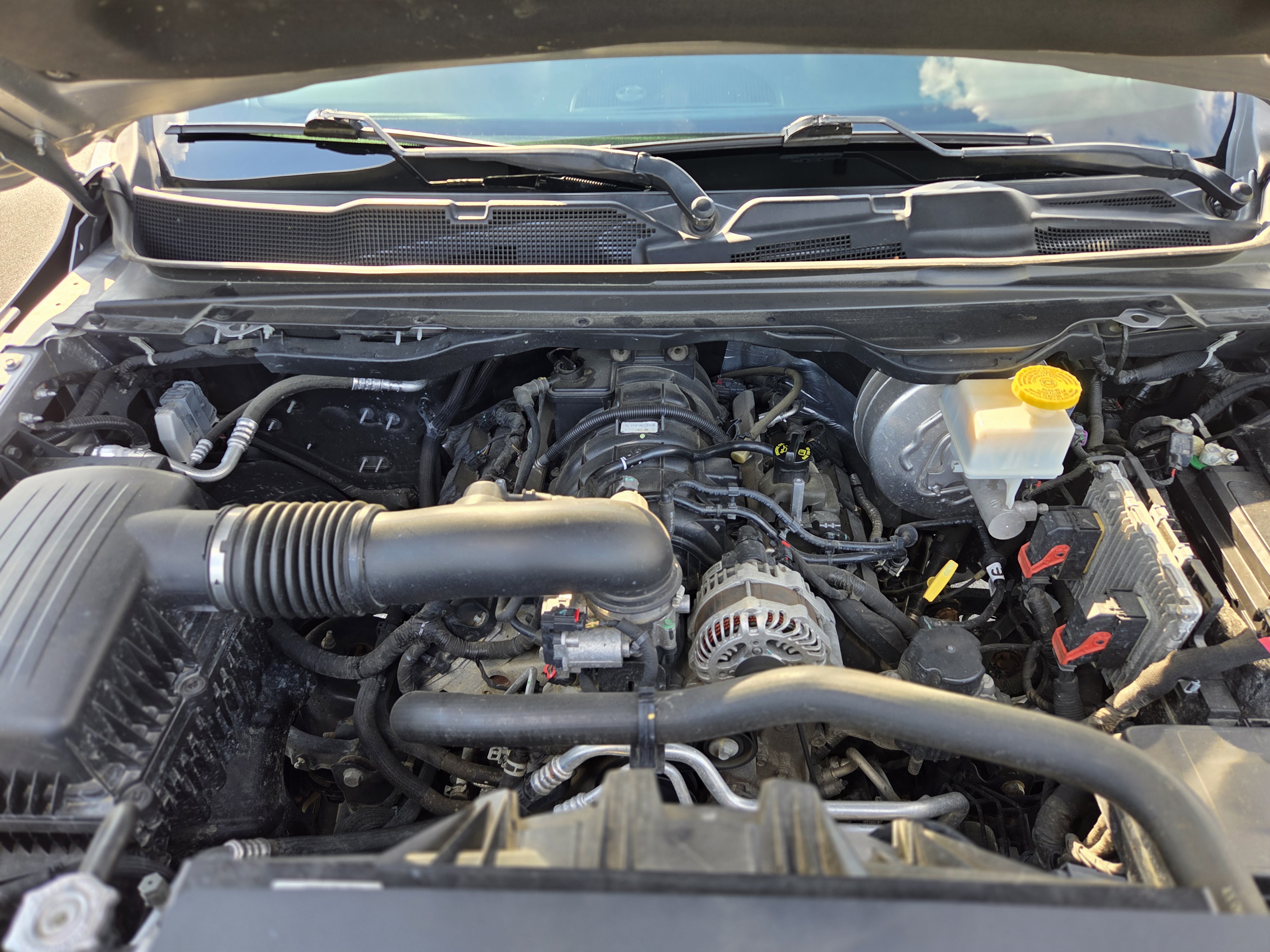 Used 2020 RAM 1500 Big Horn AWD/4WD image 18