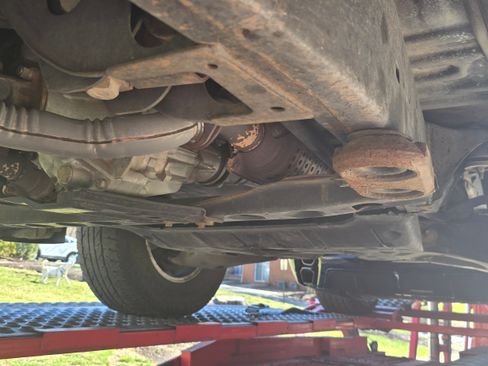 Used 2001 Toyota Land Cruiser image 25