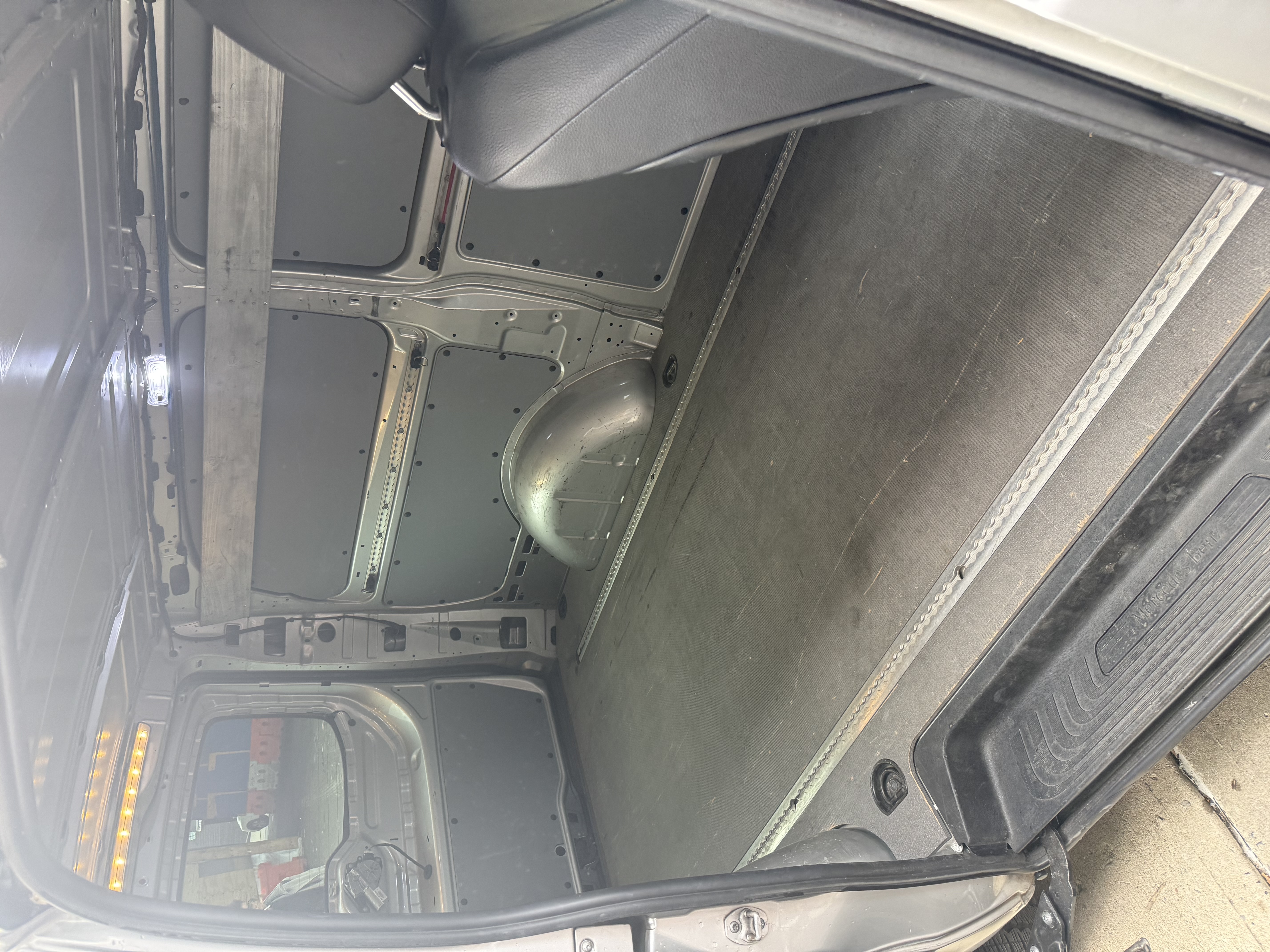 Used 2017 Mercedes-Benz Metris image 5