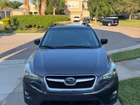 Used 2014 Subaru Crosstrek 2.0i Premium w/ Moonroof Package AWD/4WD image 2