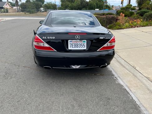 Used 2007 Mercedes-Benz SL 550 image 4