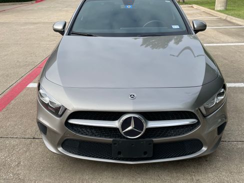 Used 2020 Mercedes-Benz A 220 image 2