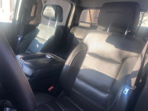 Used 2015 GMC Sierra 3500 Denali w/ Duramax Plus Package image 18