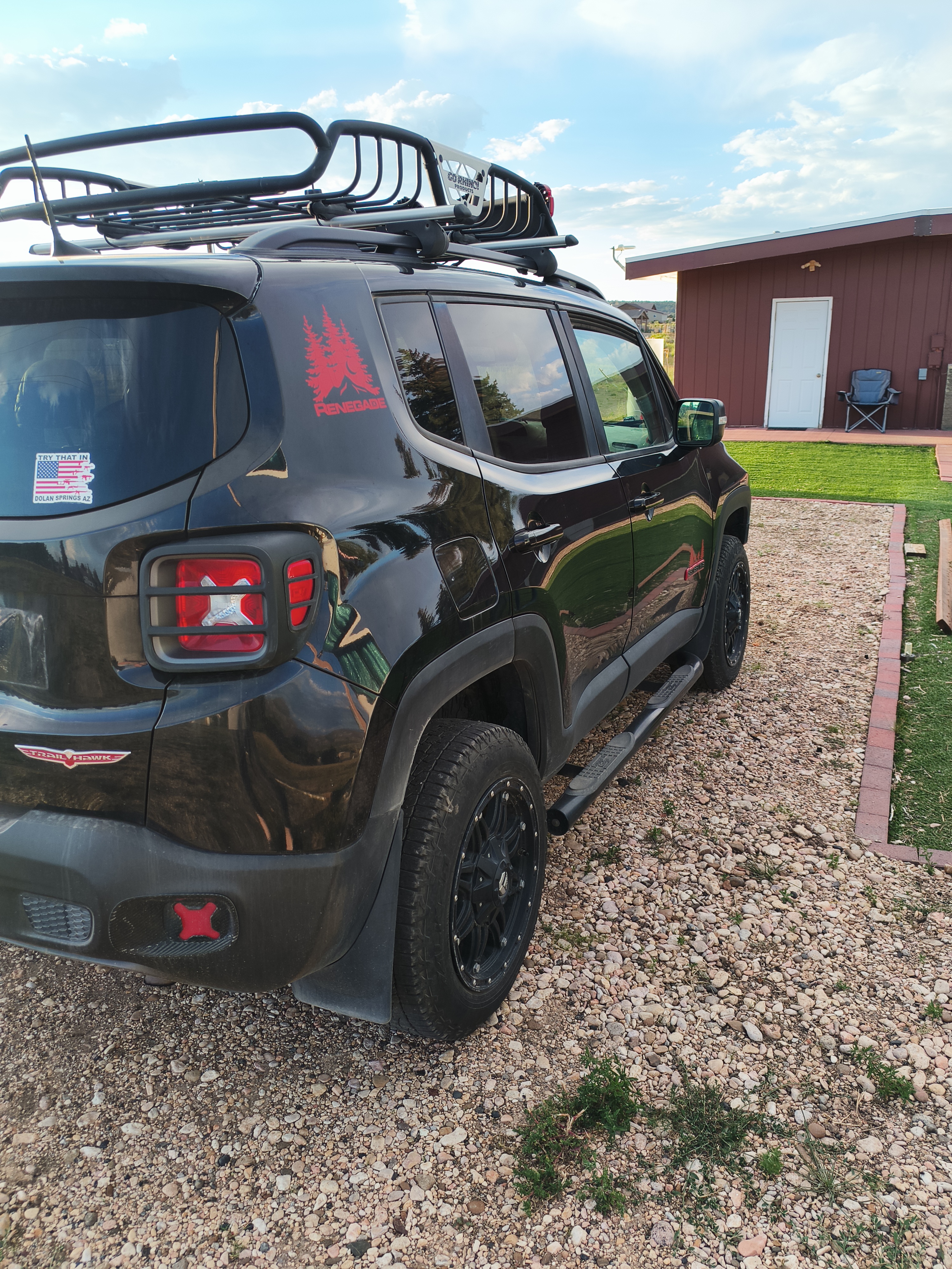 Used 2018 Jeep Renegade Trailhawk AWD/4WD image 6