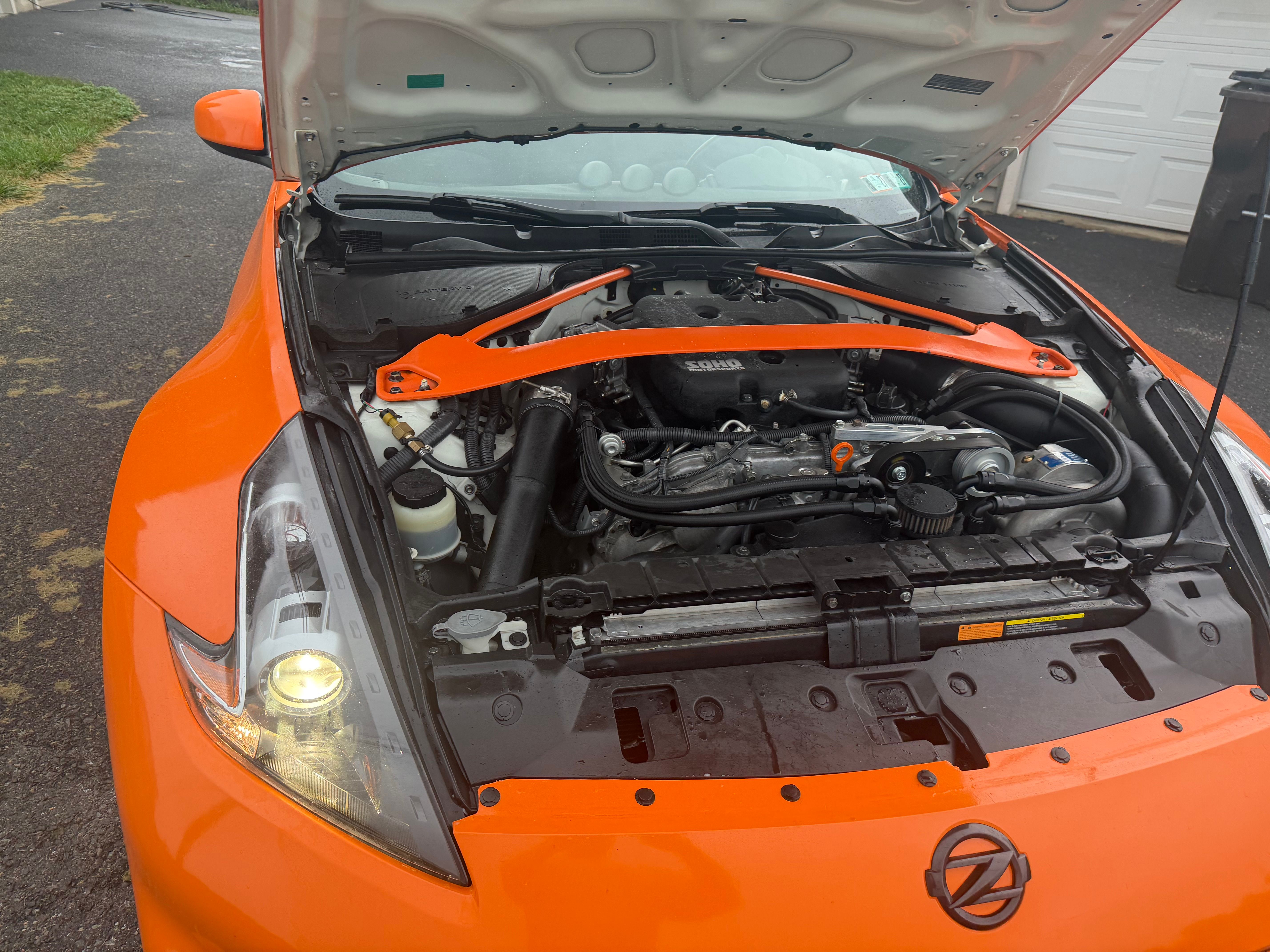 Used 2010 Nissan 370Z Roadster RWD image 15