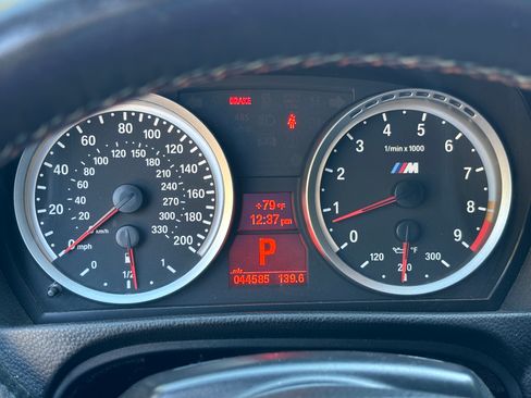 Used 2012 BMW M3 Convertible image 23