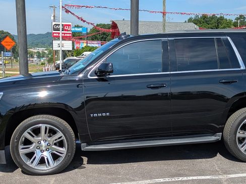 Used 2017 Chevrolet Tahoe LT AWD/4WD image 5