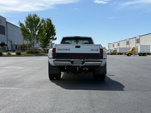 Used 1999 Dodge Ram 3500 Truck 4x4 Quad Cab image 30