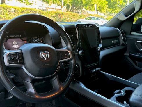 Used 2022 RAM 1500 Big Horn image 8